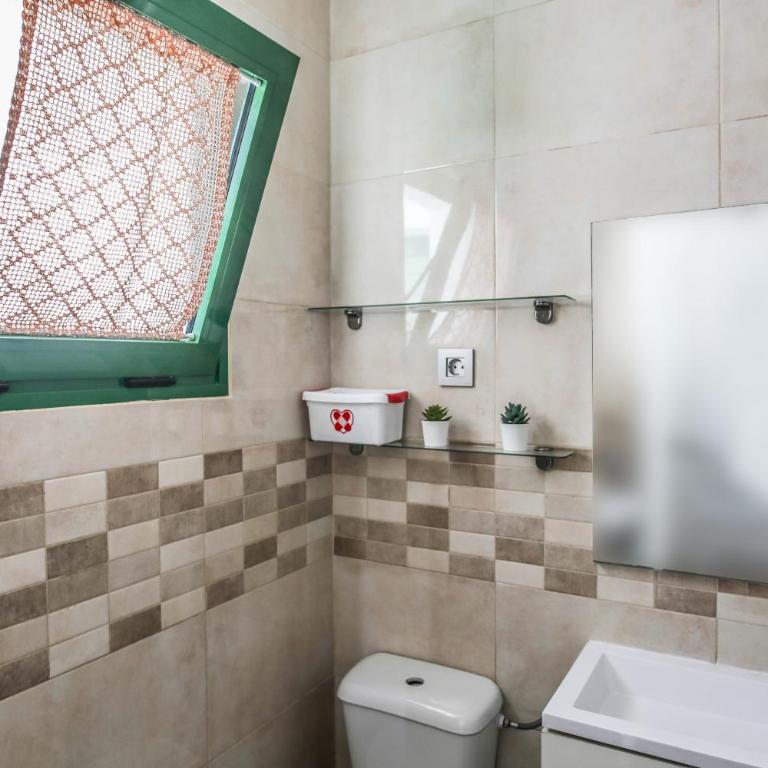 Suite Cozy Relax - Pool and 400 M to the Beach By Lanzarote Vacation Homes - Apartment with Garden View - 15