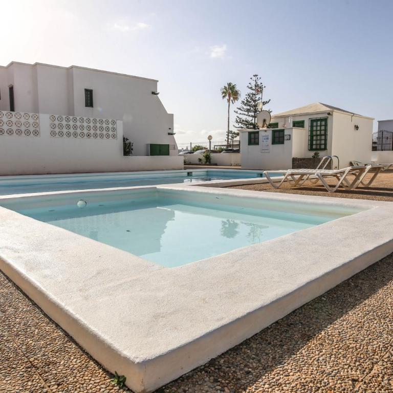Suite Cozy Relax - Pool and 400 M to the Beach By Lanzarote Vacation Homes - Apartment with Garden View - 16