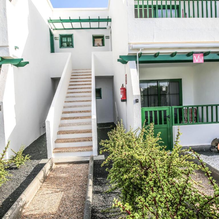 Suite Cozy Relax - Pool and 400 M to the Beach By Lanzarote Vacation Homes - Apartment with Garden View - 17