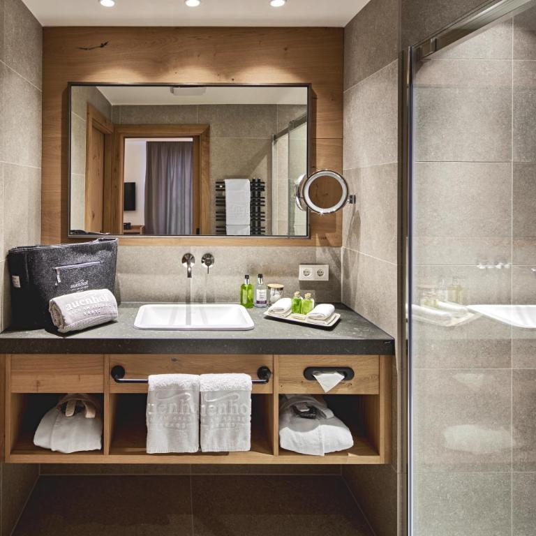 Hotel Auenhof - Junior Suite mit Bergblick - 7