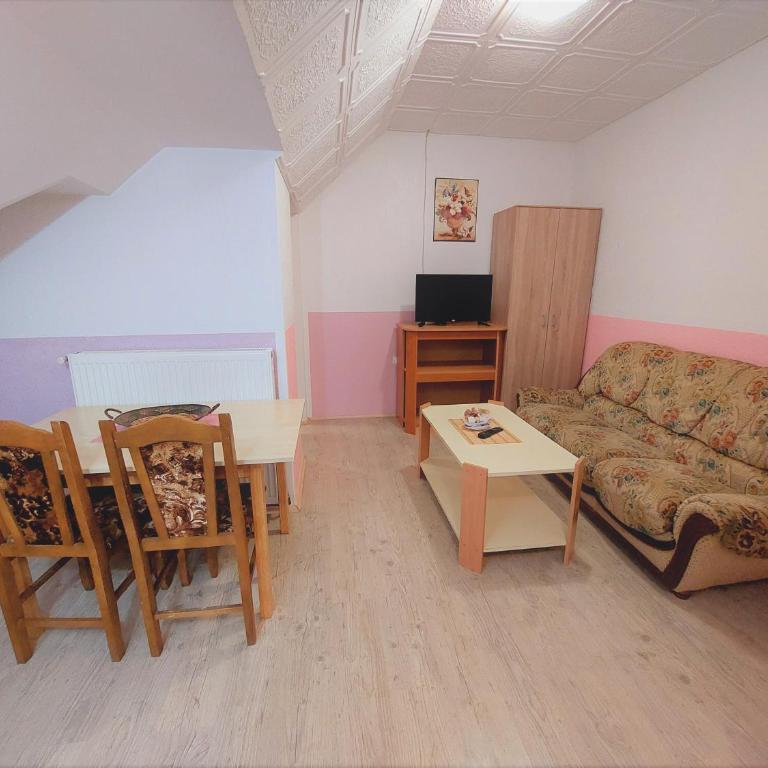 Apartments Nikolić - Apartman sa 2 Spavaće Sobe i Terasom - 2