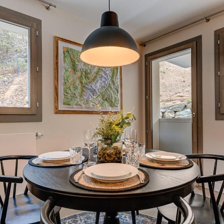 White Pearl A02, Alpes Agency, Central Chamonix, Sleeps 4 - Appartement 2 Chambres - 14