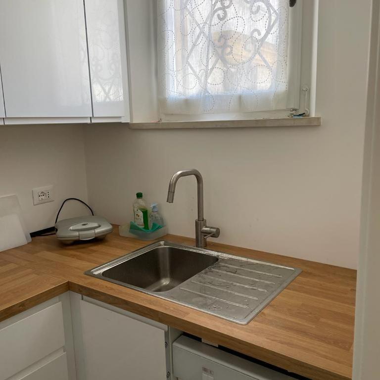 Trilo in posizione riservata e strategica sia per il mare che per il centro di Sirolo e Numana - Two-Bedroom Apartment - 6