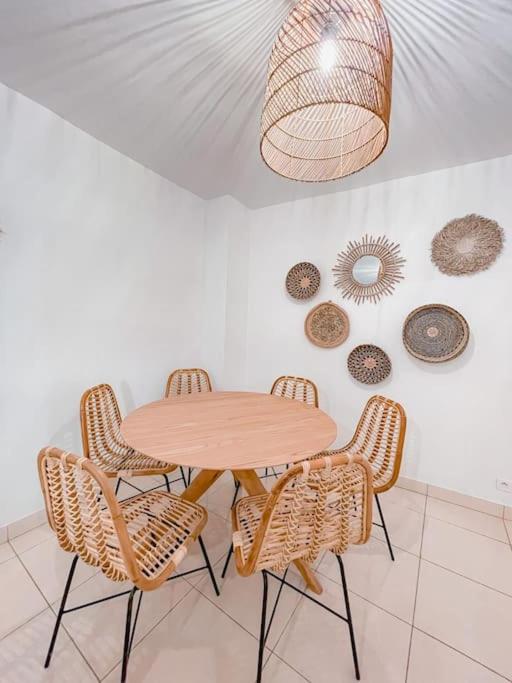 Petit Patio - 2 chambres - Centre ville - Climatisation - Apartment mit 2 Schlafzimmern - 20