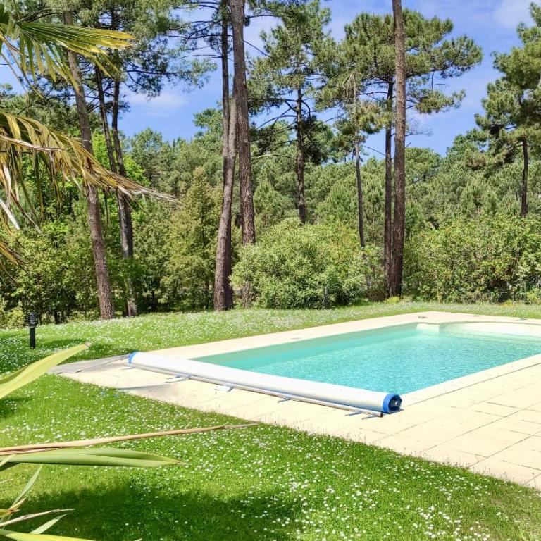 villa piscine chauffée 10pers dans cadre exceptionnel-AG19 - Villa with Private Pool - 3
