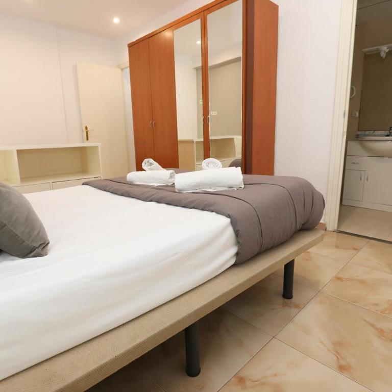 DIFFERENTFLATS Acantilados - Apartamento de 1 dormitorio con terraza - 12