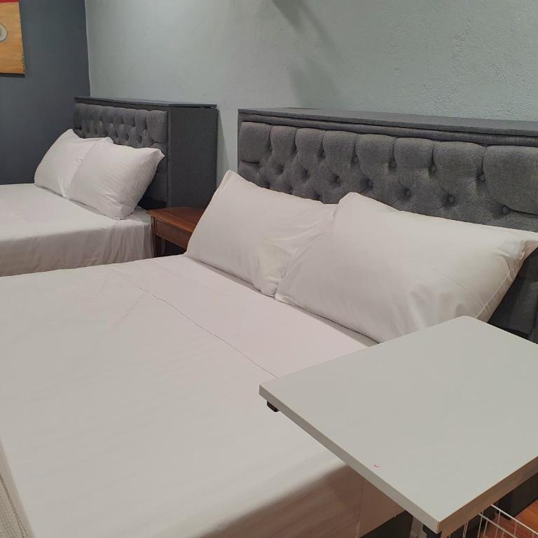 Suite privada doble cama mat Eugenio S - One-Bedroom Apartment - 4
