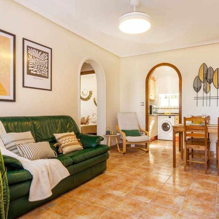 Groundfloor Pink Torrevista - Two-Bedroom Apartment - 1