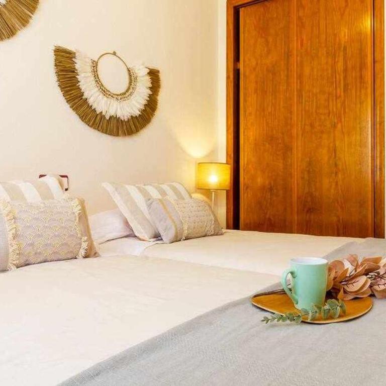 Groundfloor Pink Torrevista - Two-Bedroom Apartment - 24