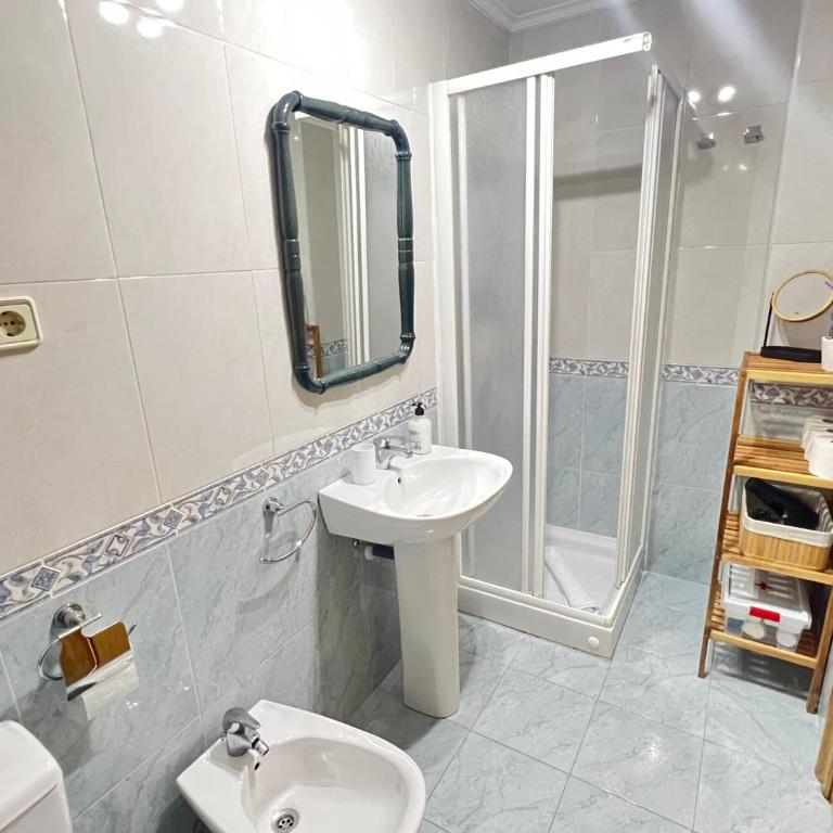 POOL AND CONFORT 3 habitaciones y garaje By apartamentos Logroño - Apartamento de 3 dormitorios - 15
