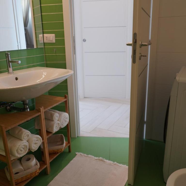 SunRise Apartments - Appartamento con 2 Camere da Letto - 15