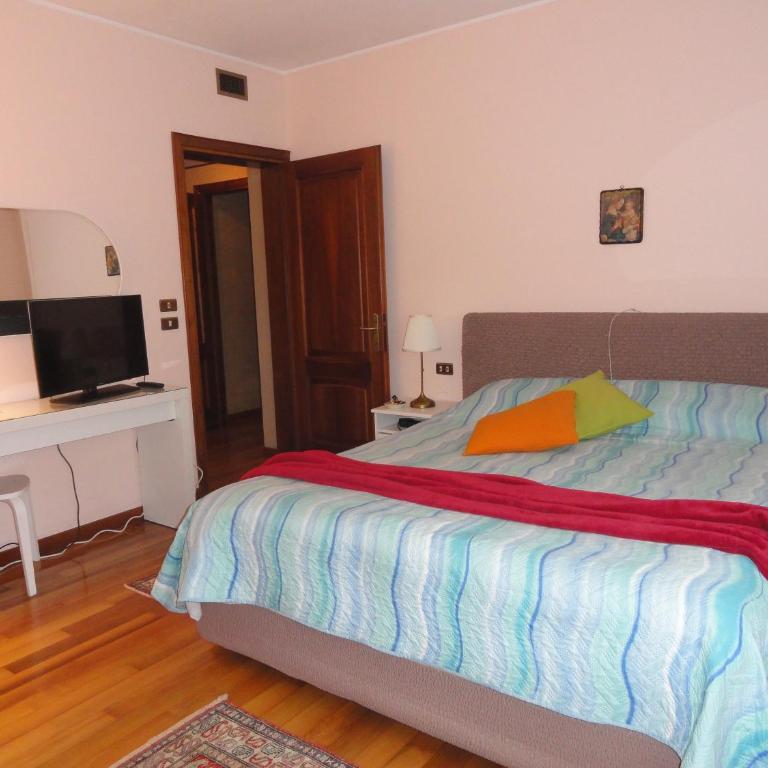 HOUSE DOLCEVITA 30 min per Venezia - Camera Quadrupla con Bagno Privato - 1