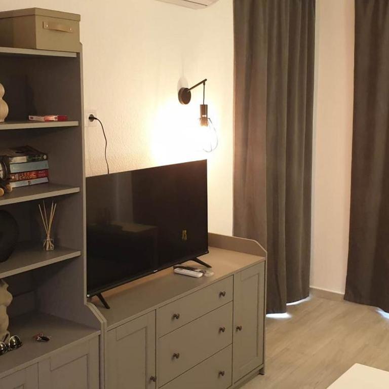 Modern 1 Bed Seafront Apt Los Boliches - Apartamento de 1 dormitorio - 5
