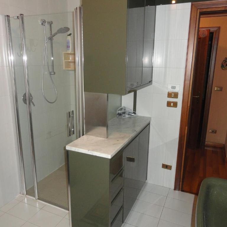 HOUSE DOLCEVITA 30 min per Venezia - Camera Quadrupla con Bagno Privato - 7
