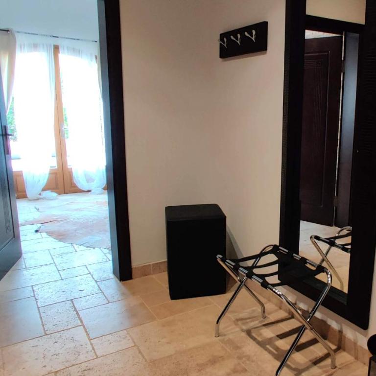 Maison Prestige Saint Tropez by Roberto Geissini - Suite Junior Deluxe - 9