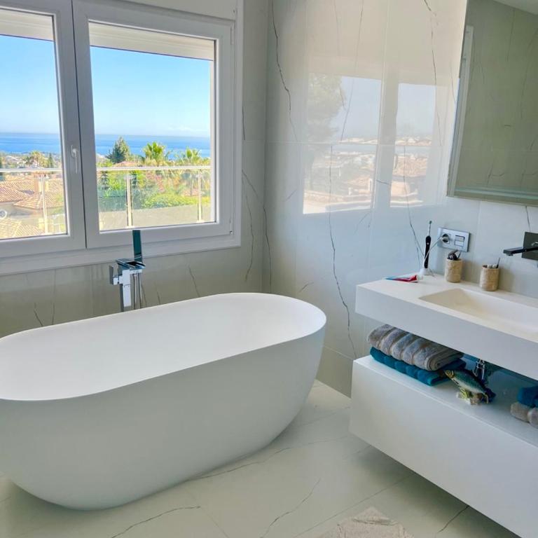 Marbella Villa Sea View 10 Bedrooms - Villa - 23