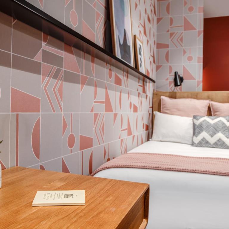 Republik Hotel - Petite Chambre Double - 2