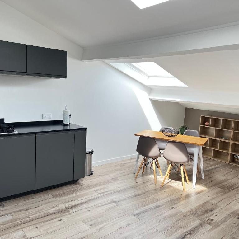 appartement T2 au centre ville de Sanary sur mer - Apartamento de 1 dormitorio - 10