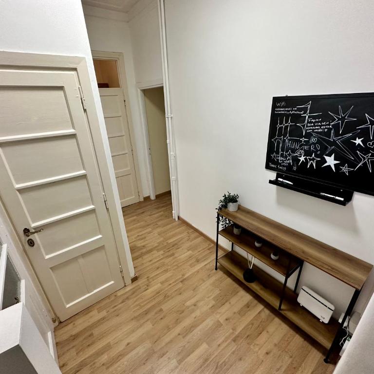 Rhome Holiday Fornaci - Appartamento con 2 Camere da Letto - 7