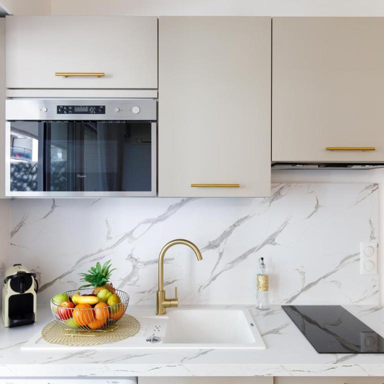 Perle Dorée YourHostHelper - Apartamento de 1 dormitorio - 11