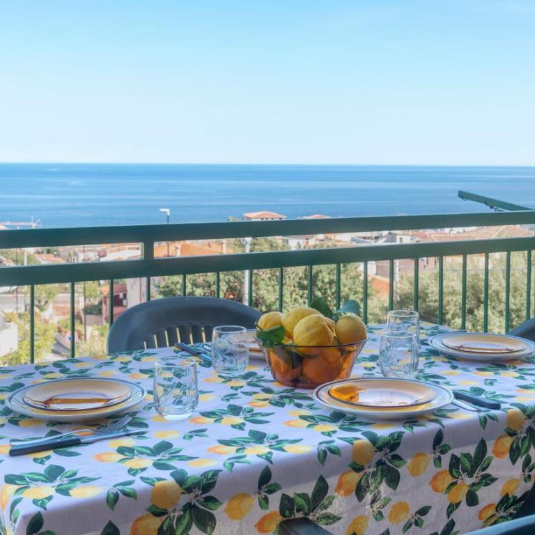 Sea view balcony - Appartamento con 2 Camere da Letto e Vista Mare - 12