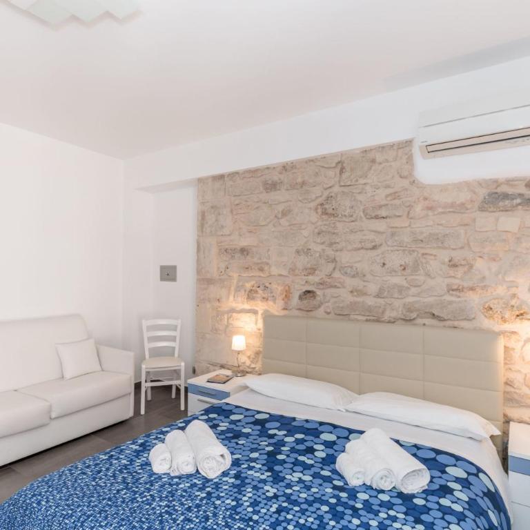 B&B Bianco E Blu - Camera Matrimoniale - 8