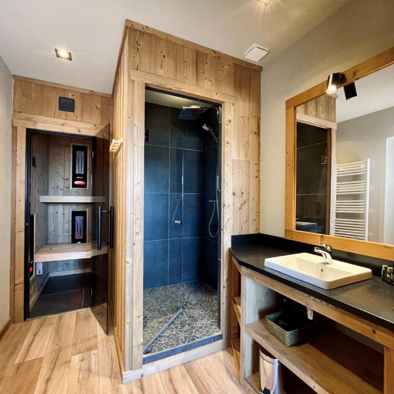 Chalet Snö 1750 - Appartement Supérieur avec Sauna - 4