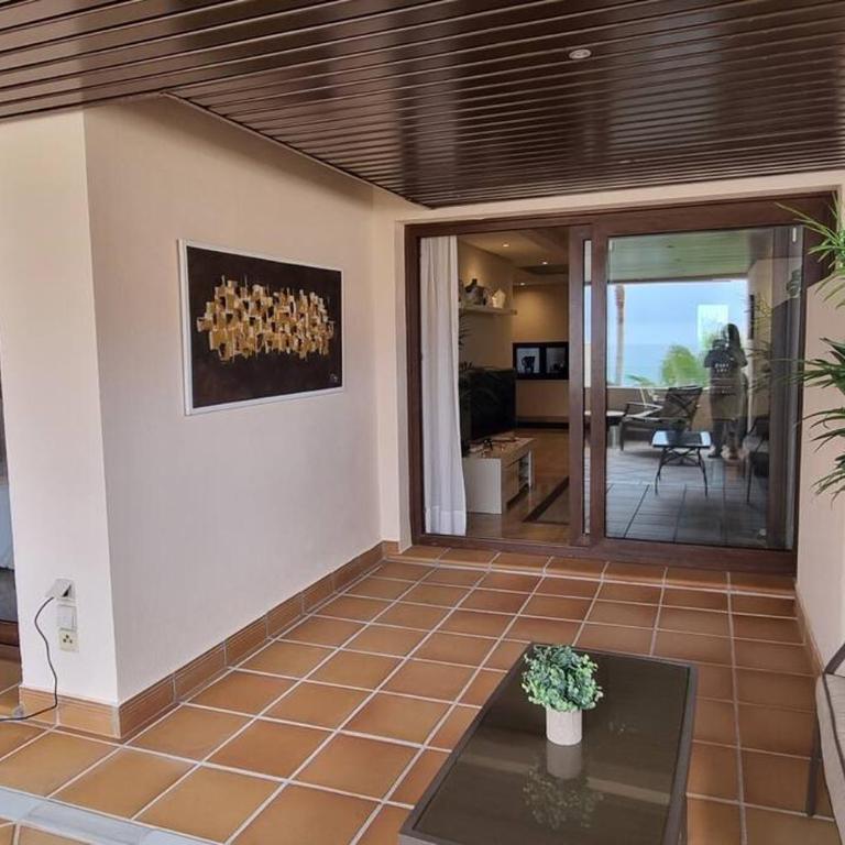 Apartamento lujo en primera línea de playa en Bahía de la Plata, Estepona - Two-Bedroom Apartment - 40