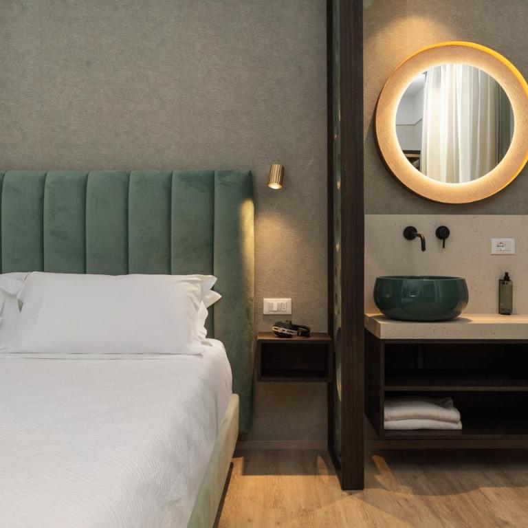 Hotel Sole - Superior Triple Room - 11