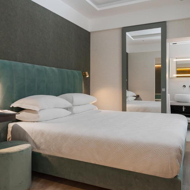 Hotel Sole - Superior Triple Room - 13