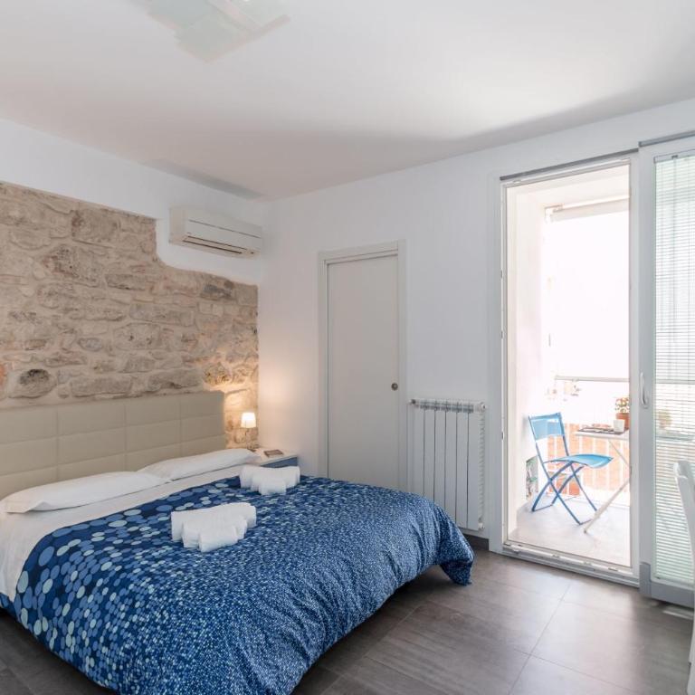 B&B Bianco E Blu - Camera Matrimoniale - 2