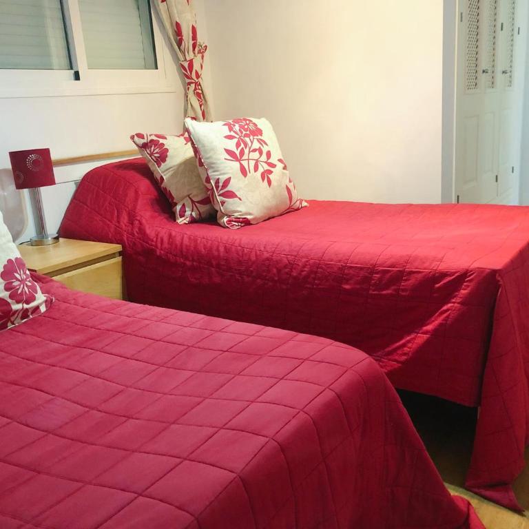 Detached Villa 4 bed Duquesa with Private infinity pool close to port and beach - Villa - 51