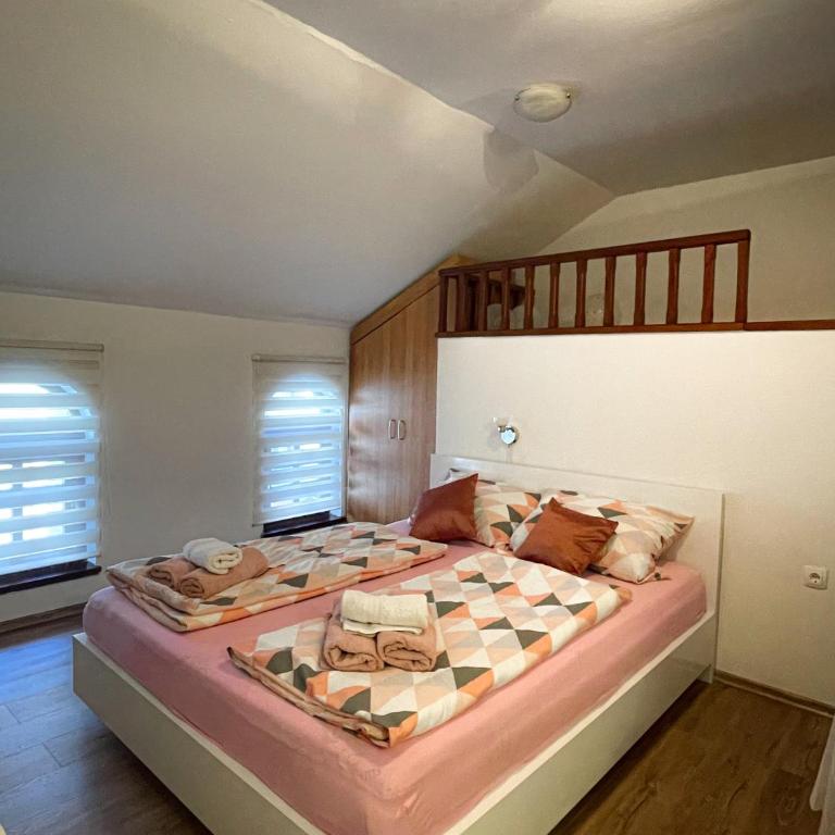 Jenny's Apartment - One-Bedroom Apartment - 3