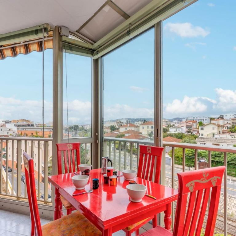 85m with loggia near the sea - Appartement - 11
