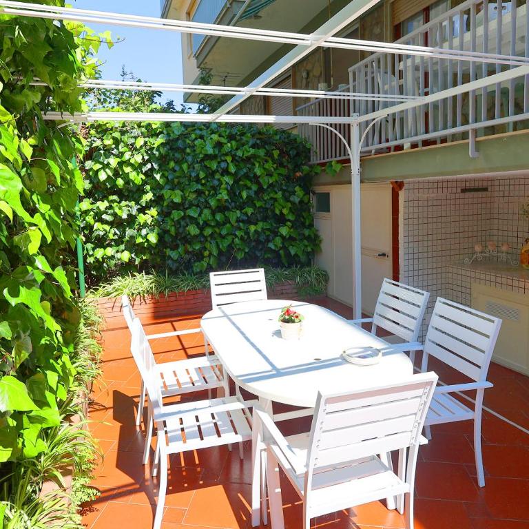 Garden House Giulia - Two-Bedroom Apartment - 28