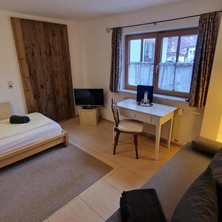 Hotel Ferienhaus Fux - Budget Doppelzimmer - 3
