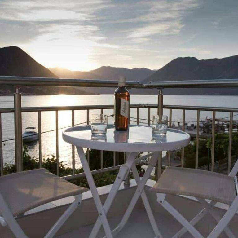Loft Apartment Capitano on the sea shore - One-Bedroom Apartment - 1