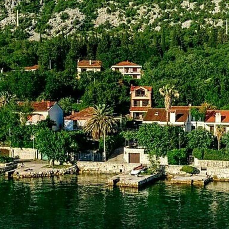 Loft Apartment Capitano on the sea shore - One-Bedroom Apartment - 10