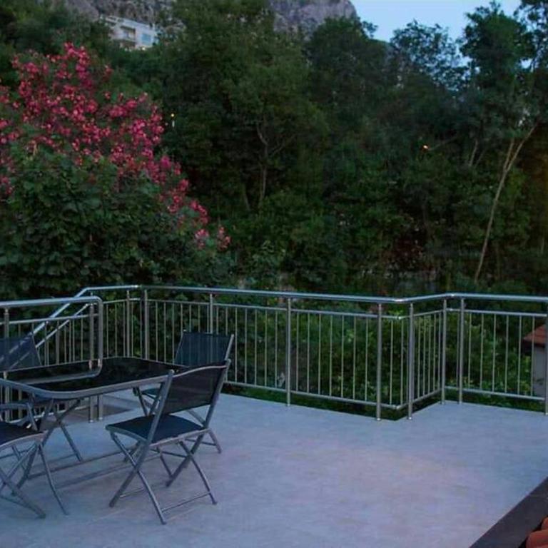 Loft Apartment Capitano on the sea shore - One-Bedroom Apartment - 18