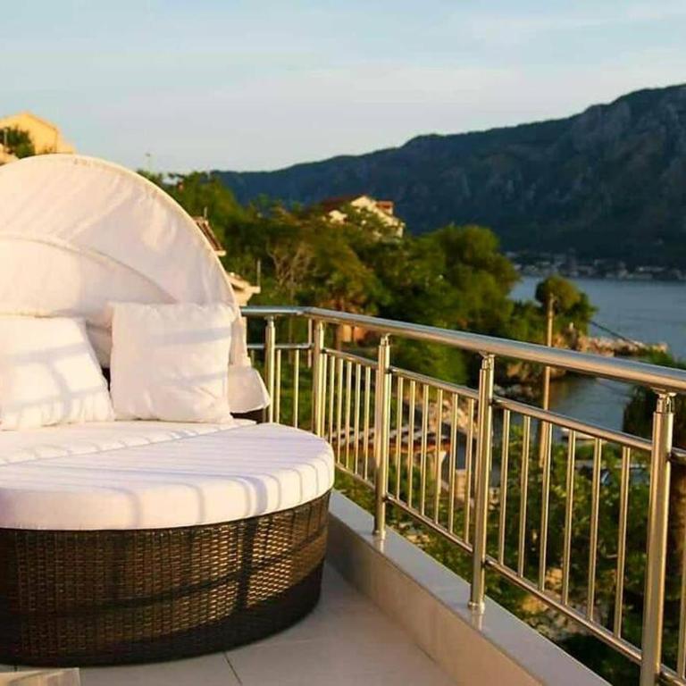Loft Apartment Capitano on the sea shore - One-Bedroom Apartment - 23