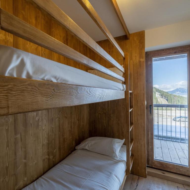 Appartement spacieux proche des pistes avec garage et wifi à Courchevel 1650 - FR-1-563-112 - Apartment - 3