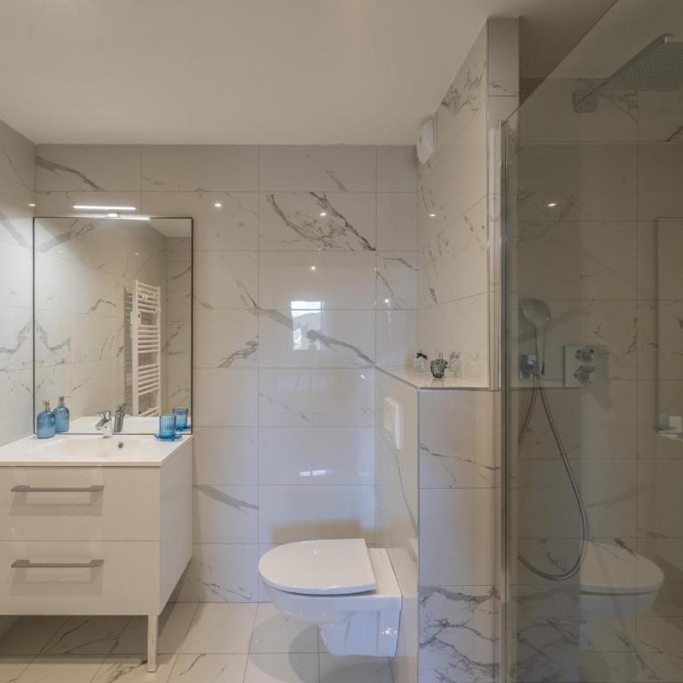 Appartement spacieux proche des pistes avec garage et wifi à Courchevel 1650 - FR-1-563-112 - Apartment - 8