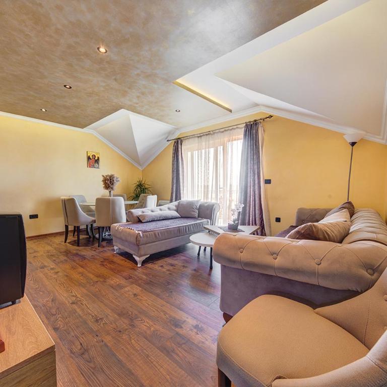 Twin Street Apartments - Potkrovlje - 1