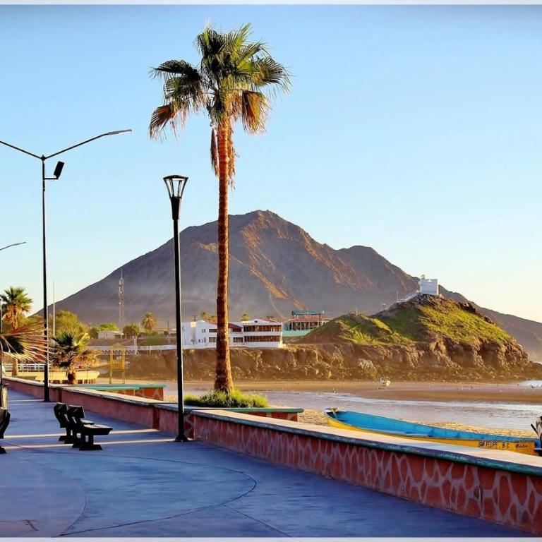 Amazing Beach View with WiFi - Jerry`s condo #5 - Casa - 29