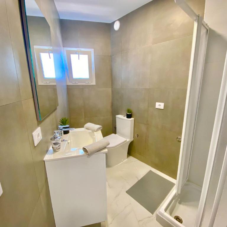 ANNA beautiful apartment in the first Oceanline in Los Cristianos. - Apartamento de 1 dormitorio - 12