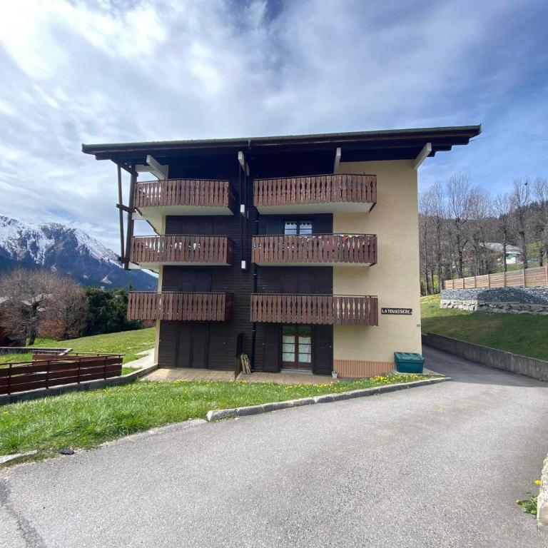 Appartement avec terrasse, casier à skis et parking couvert - FR-1-693-25 - Appartement - 11