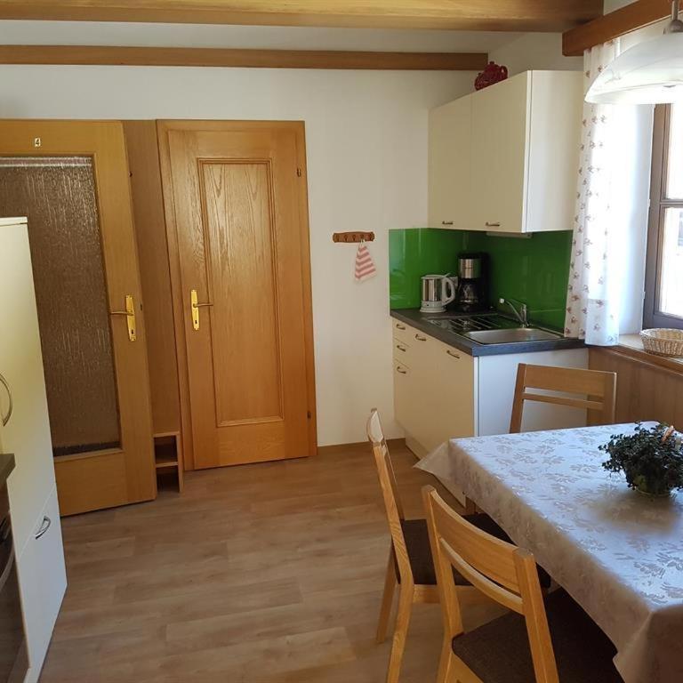 Haus Meikl - Apartment mit 2 Schlafzimmern und Dusche - 7