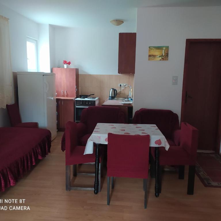 Apartments Stevović - Studio with Balcony - 3