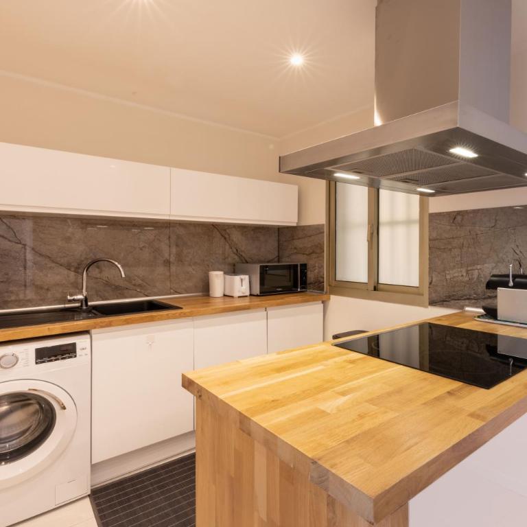 Lumineux, tout confort, Wifi & Terrace & Parking - Appartement 1 Chambre - 4