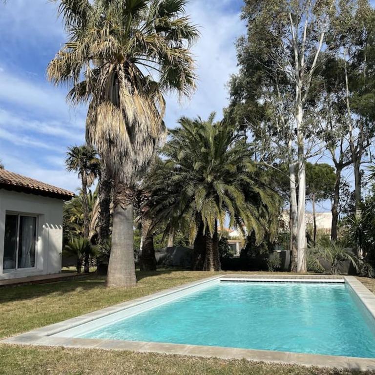 Villa avec magnifique piscine et grand jardin, à 2 pas du golf et de la plage - Villa with Private Pool - 10